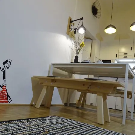 Urban By Bestchoice - Free Parking - Self Check-in Apartmán